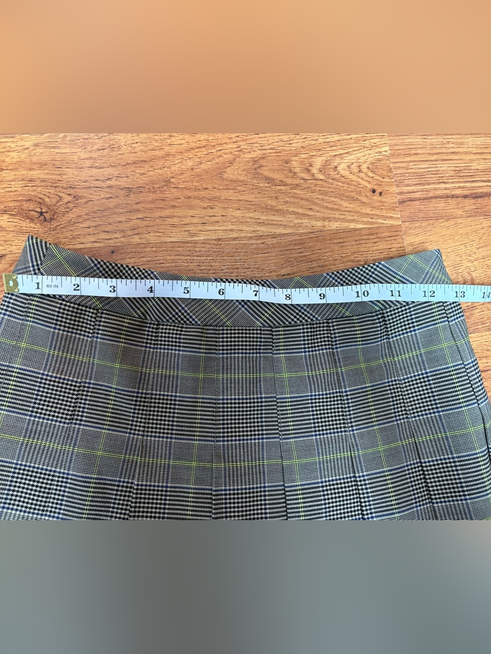 Aritzia Sunday Best Plaid Pleated Mini Skirt Grey Green Preppy Y2K Size 0 - Picture 6 of 7